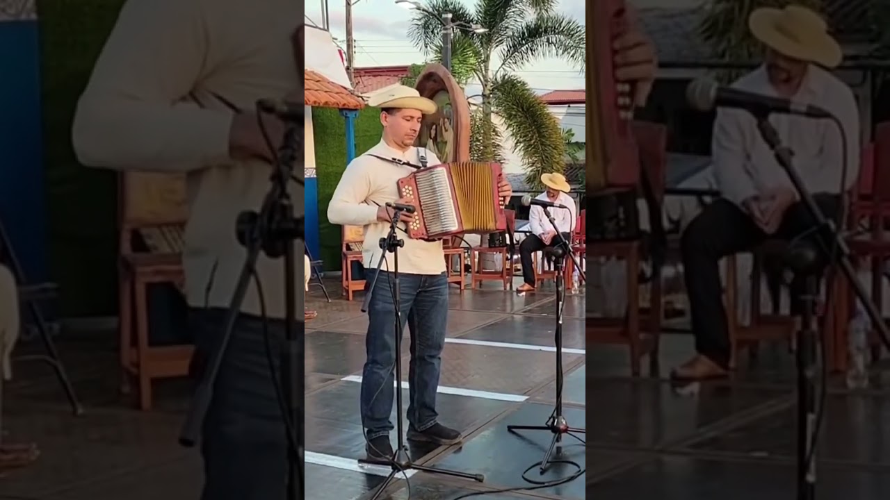 Danzón cumbia - Gertrudis (Me voy para la Las Tablas) - Ramón Saldaña- Música tradicional de Panamá
