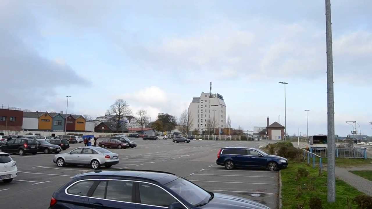 In Warnemünde parken an der Mittelmole