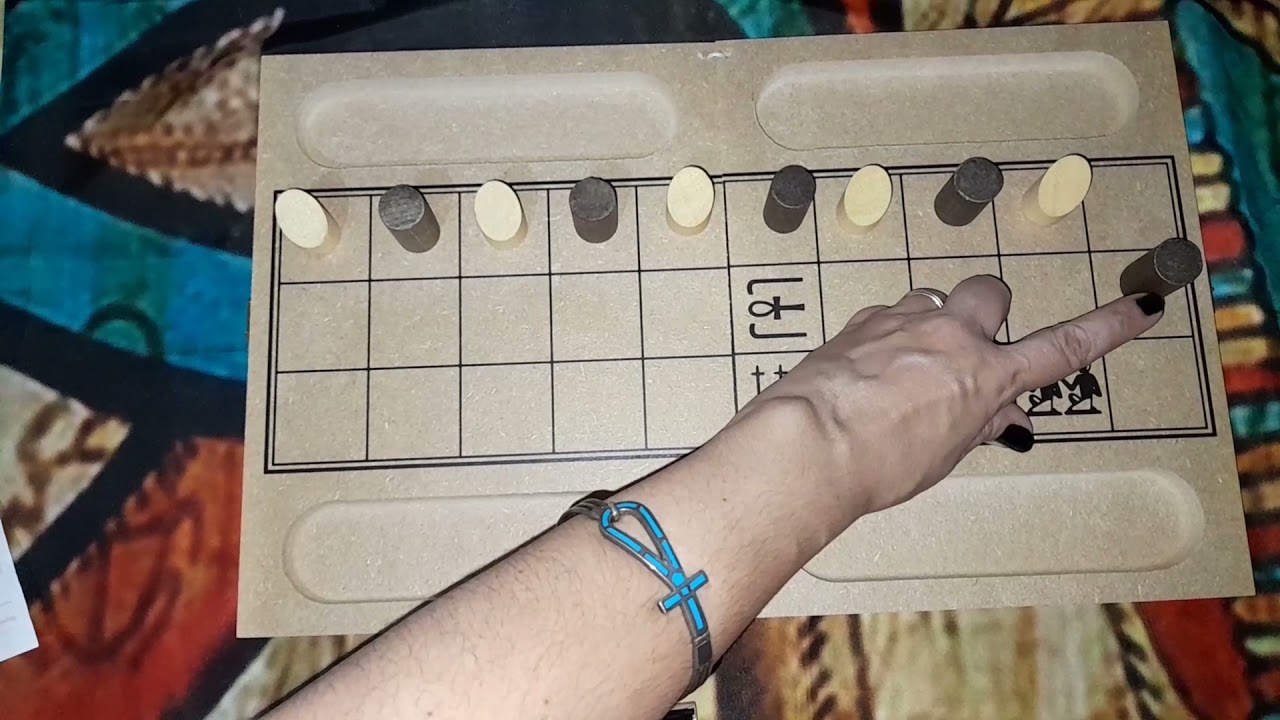 Aprenda a jogar SENET: O jogo dos Faraós do Antigo Egito