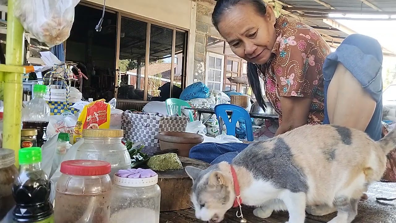 ยายสีเอ็ดแนวกินอีกแล้วชุบถั่วแปบ