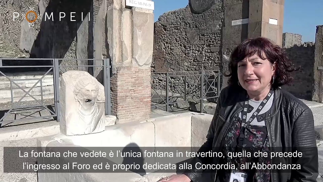Lungo le strade di Pompei - Via dell'Abbondanza, la Fontana