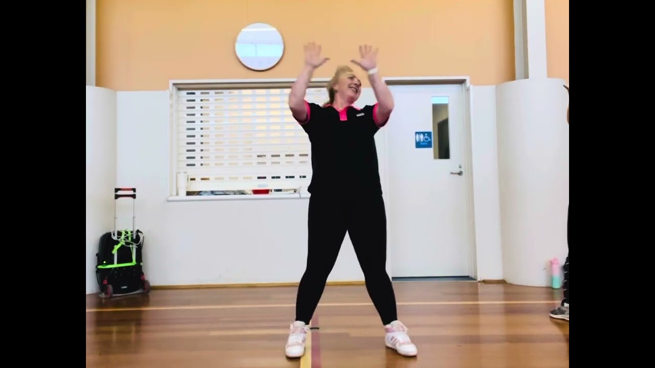 Zumba Gold Salsa 🧡.                            🎵 Obladi Oblada. 🎤 Willy Chirino.