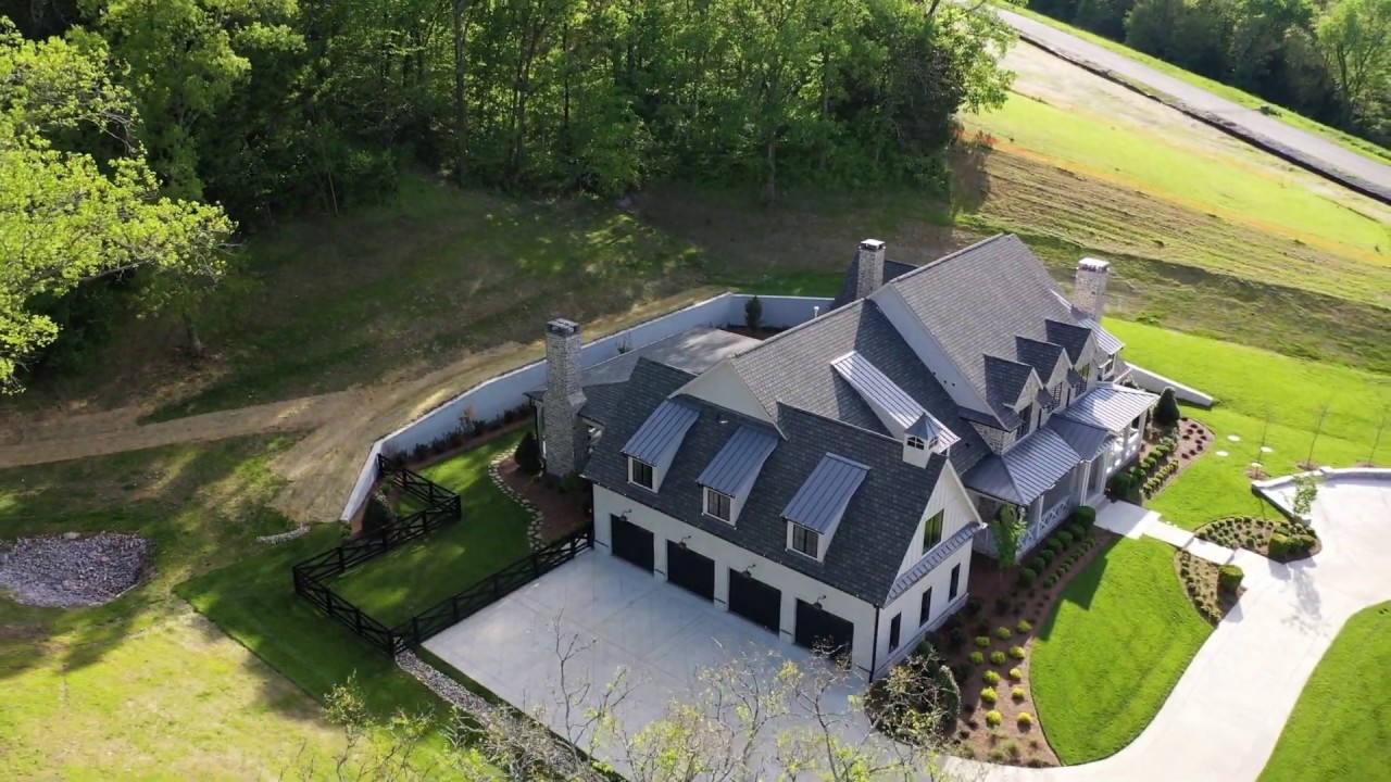 Stunning Estate Home - 1401 Montmorenci Pass, Brentwood TN - LCT Team