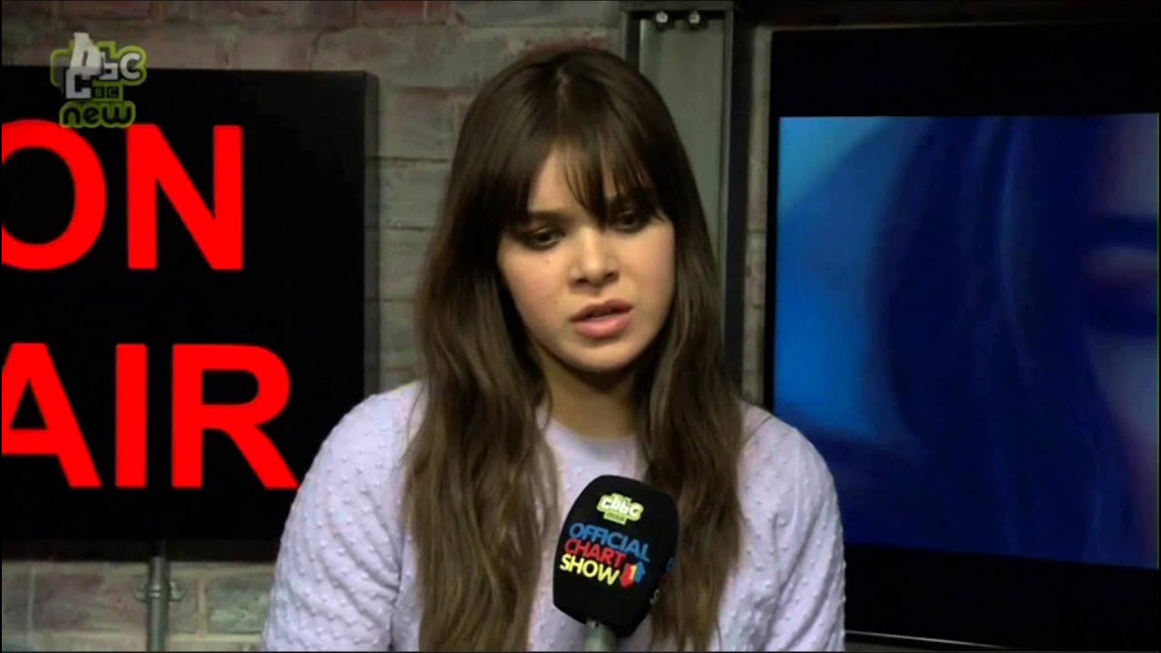 Hailee Steinfeld - 02/10/15 - CBBC Chart Show