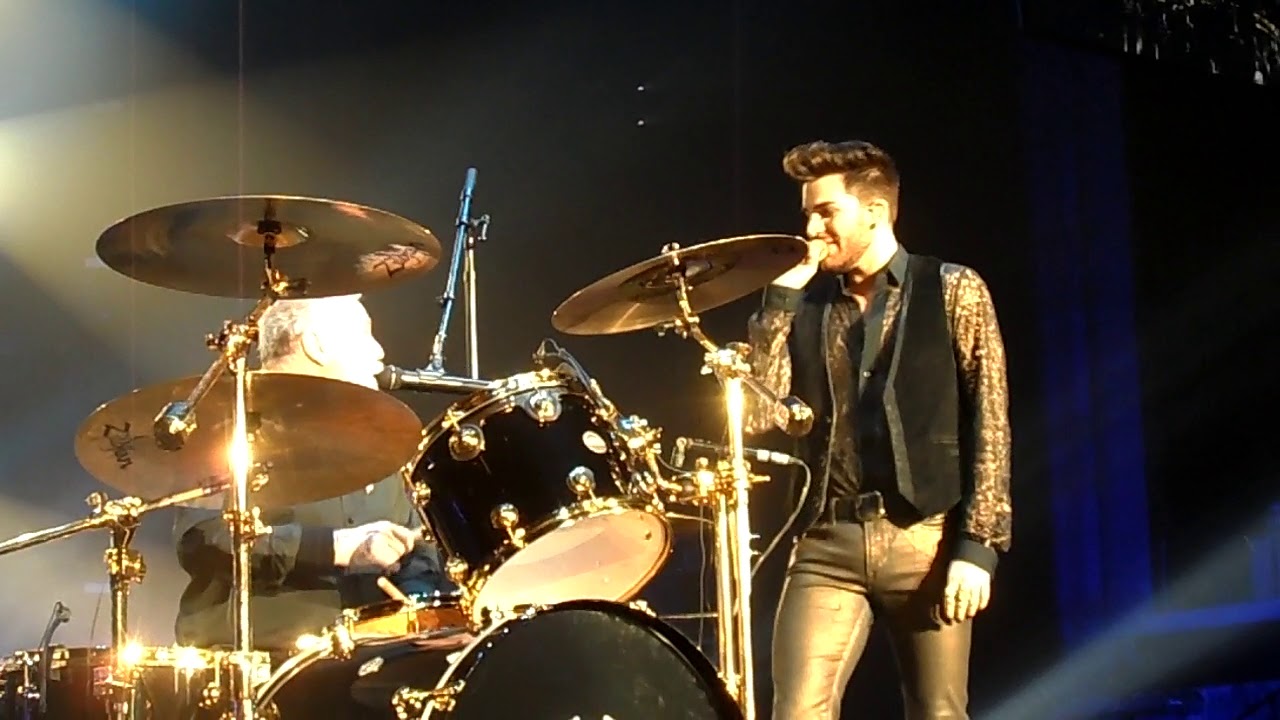 Queen, Roger Taylor battle of the drums v Rufus Taylor+under pressure with Adam Lambert 2015