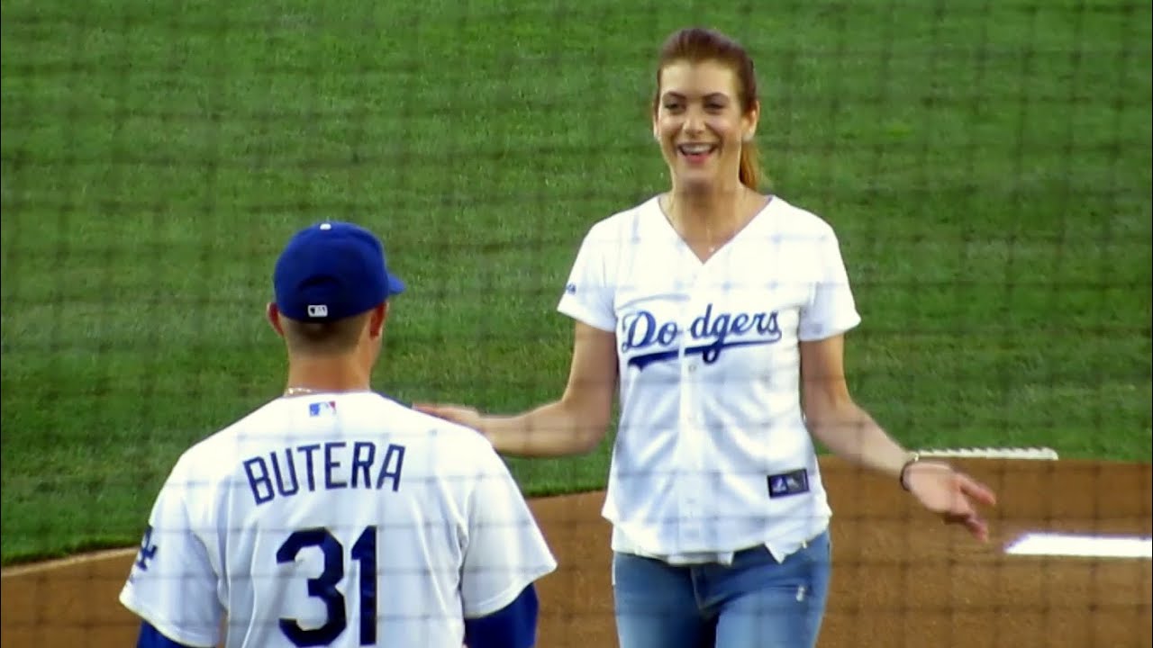 Actress Kate Walsh Throws First Pitch at Dodgers 7-10-14