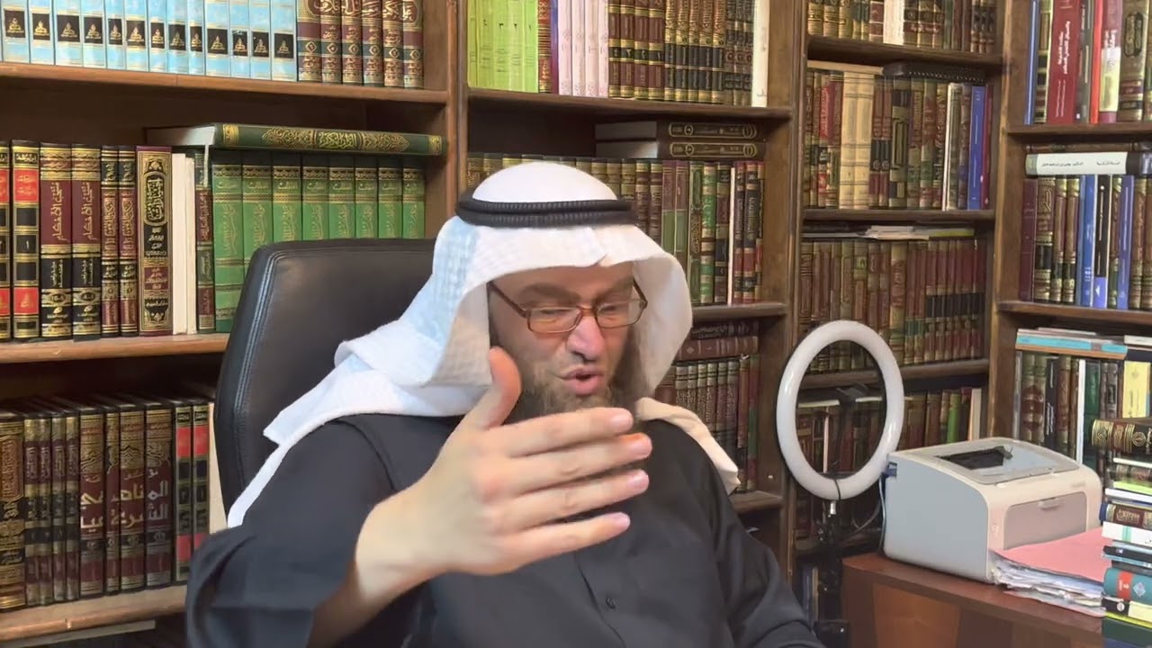من العلماء المبرزين المختصين في مجال المعاملات المالية المعاصرة: