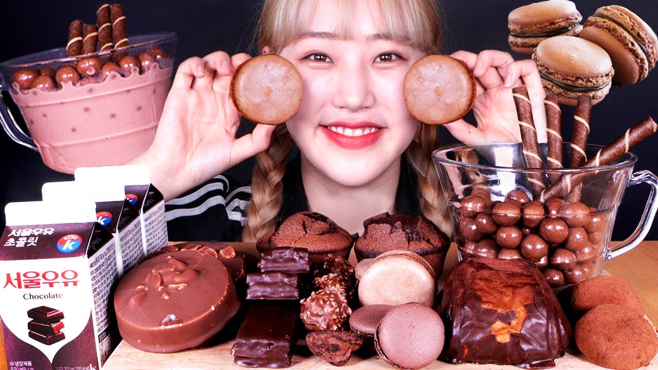 달달한 초코 디저트 2탄 (마카롱, 몰티져스, 초코아이스크림, 등) 먹방 Choco Dessert(Macaron, Cake, Maltesers, IceCream) Mukbang