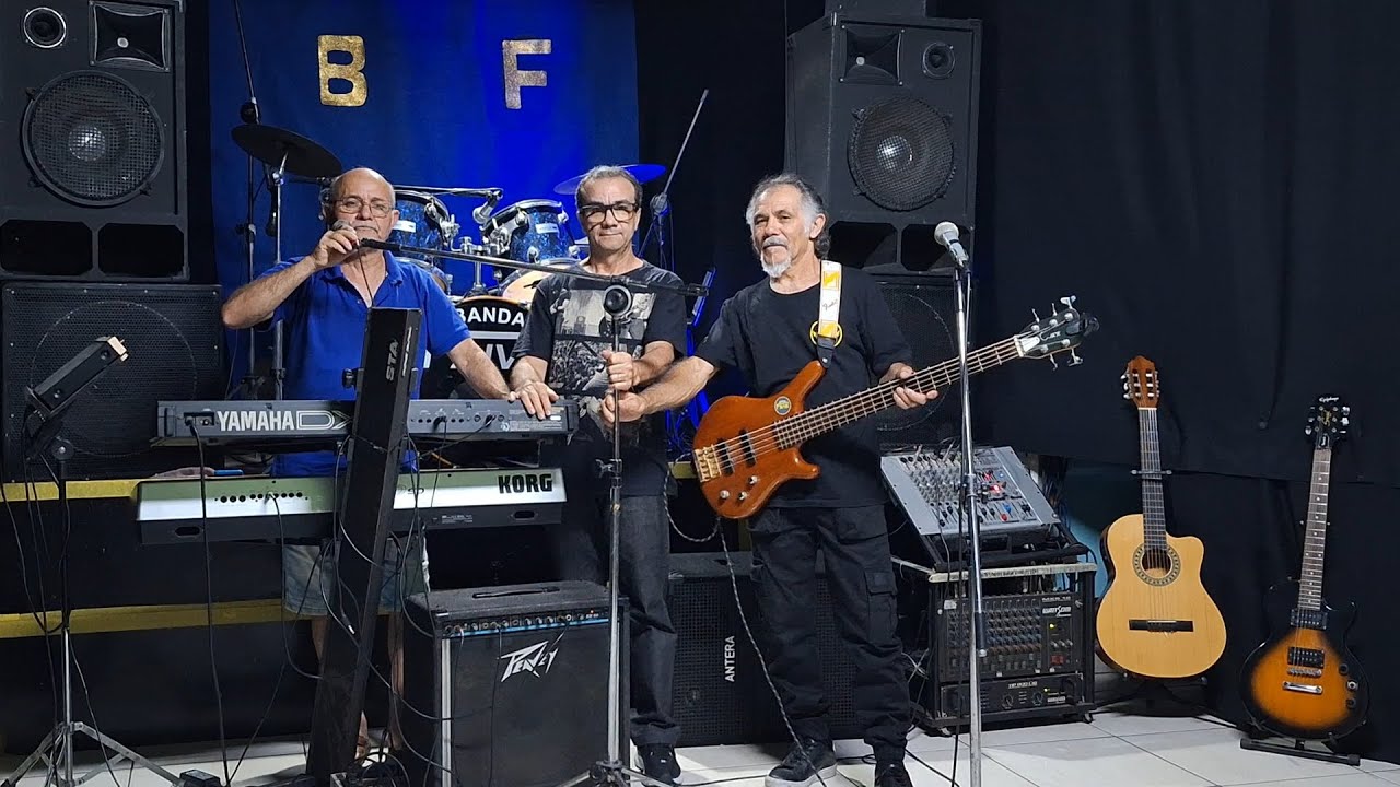 Coitadinha - Renato e seus Blue Caps - Banda FAIVE.
