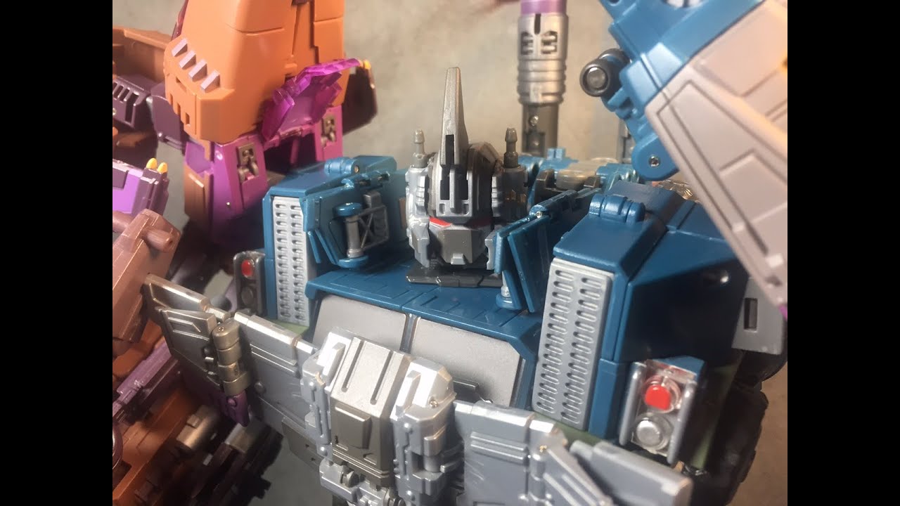 Warbotron WB 01 (Transformers 3rd Party Bruticus)