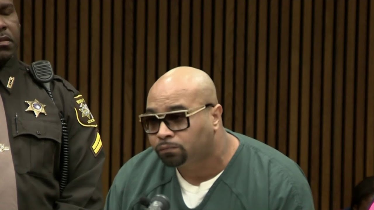 Man gets 25-50 years for killing girlfriend as children looked on