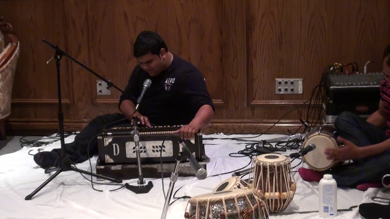 Ajay Maharaj Singing a Trinidad Style Thumri