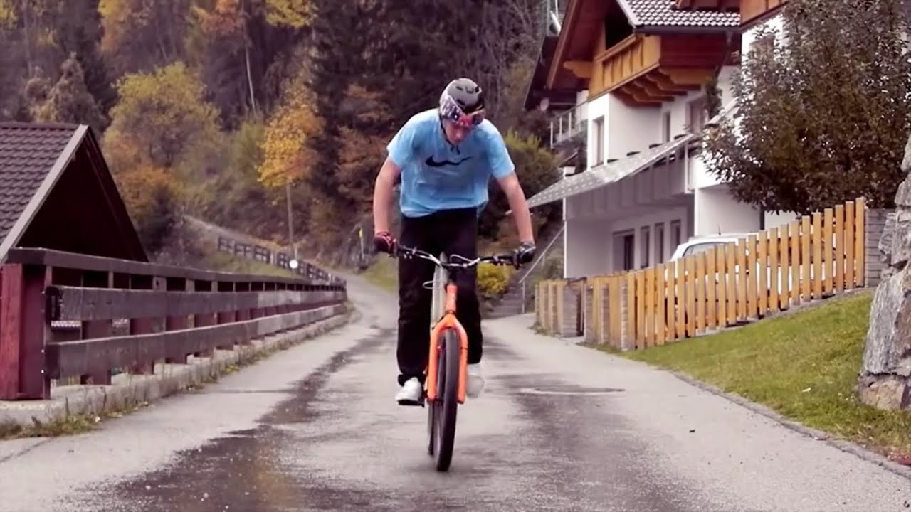 Fabio Wibmer - Street Trial 2012