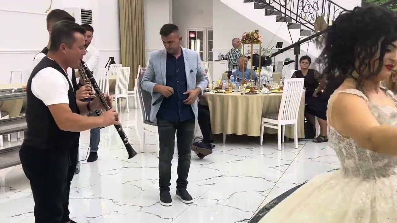 Ani Myzeqarja#ferdimjeshtri #dasmatshqiptare #nuseshqiptare #kolazhdasme