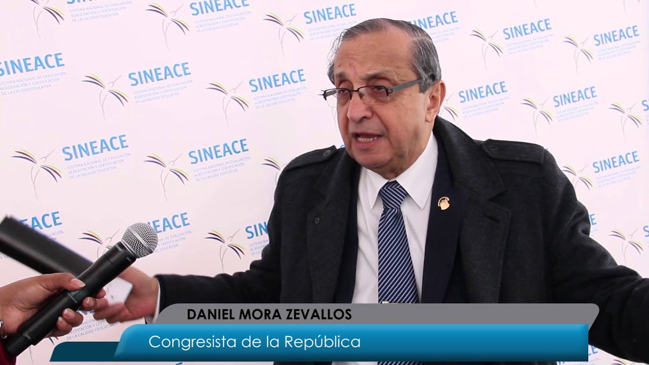 Entrevista a congresista Daniel Mora
