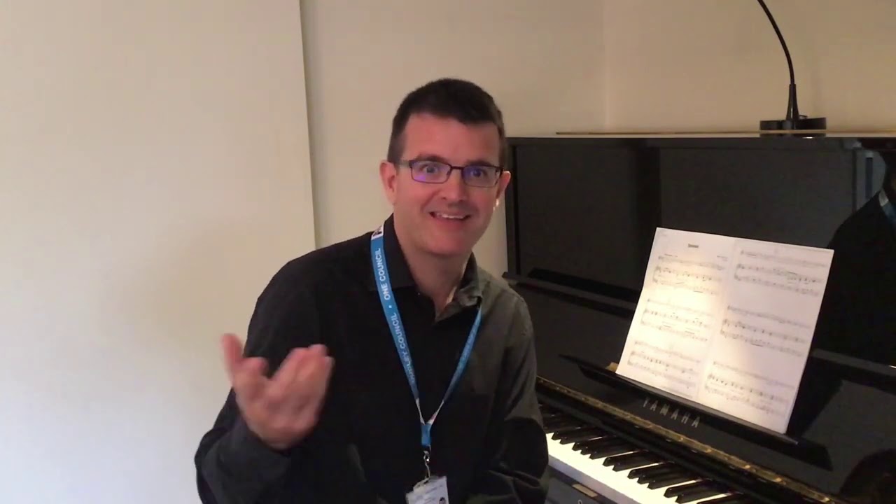 Flute G1 'Spooked' Preparation Paul Carr Exam Accompanist
