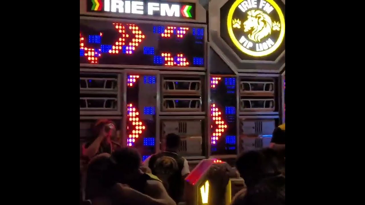 NOVA IRIE FM VIP LION \ ONTEM \ EM TURNÊ EM SÃO PAULO / SHOW DE PEDRAS