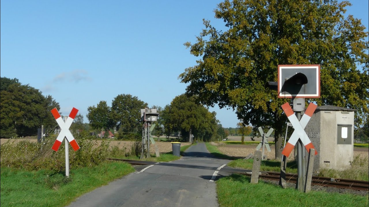 Bahnübergang Dülmen // German Railroad crossing // Duitse Spoorwegovergang