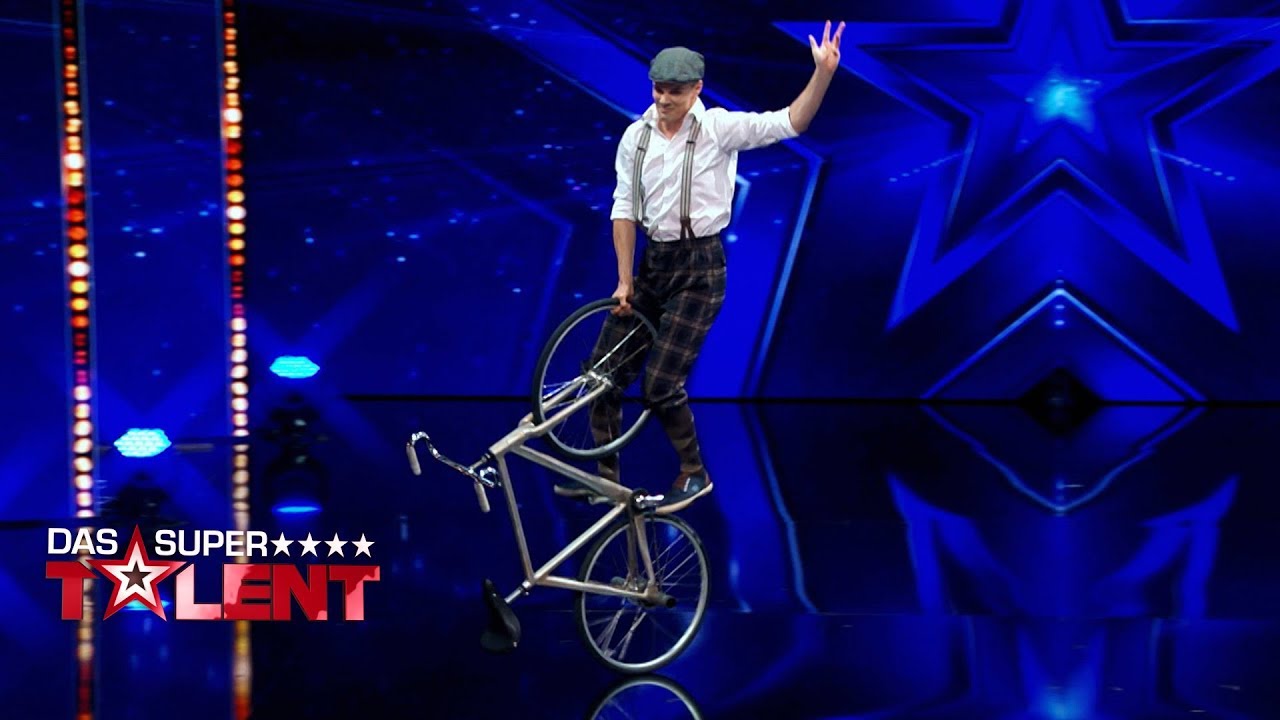 Wow! Kunstradfahrer legt trotz Sturz einen begnadeten Auftritt hin! | Das Supertalent vom 09.11.2019