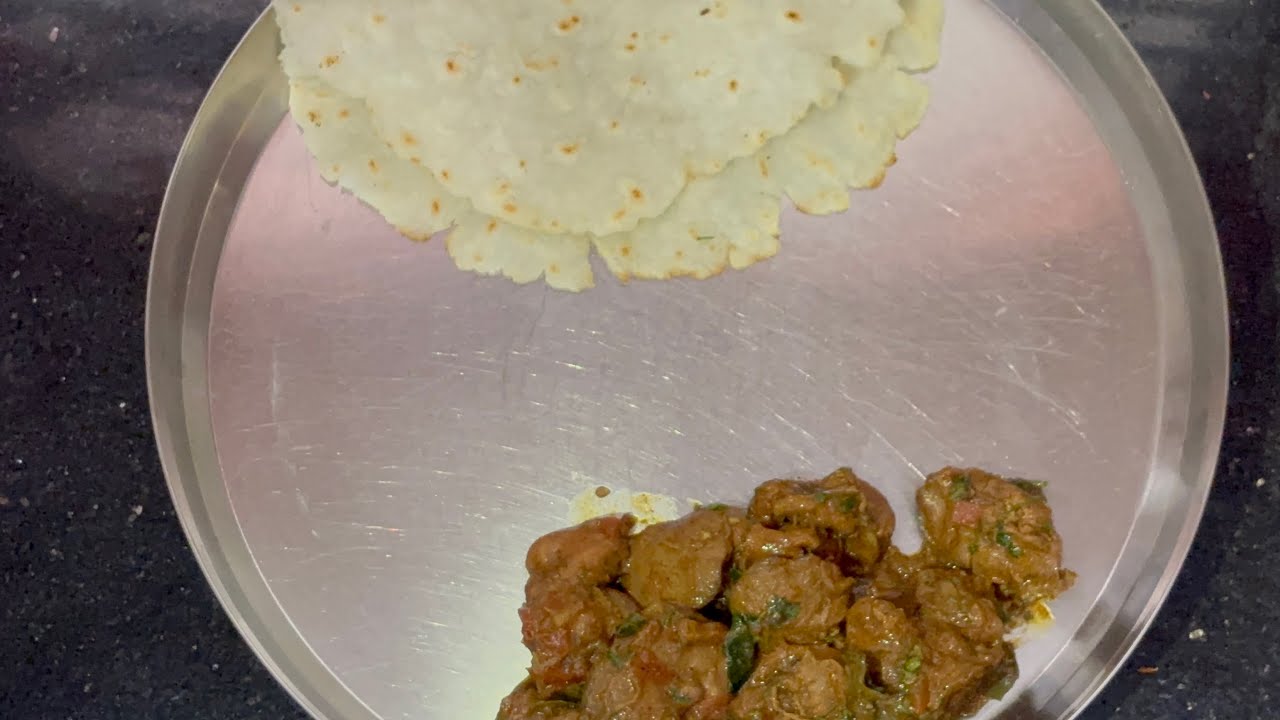 ಲಿವರ್ ಫ್ರೈ with ಅಕ್ಕಿ ರೊಟ್ಟಿ sundays special 🤩