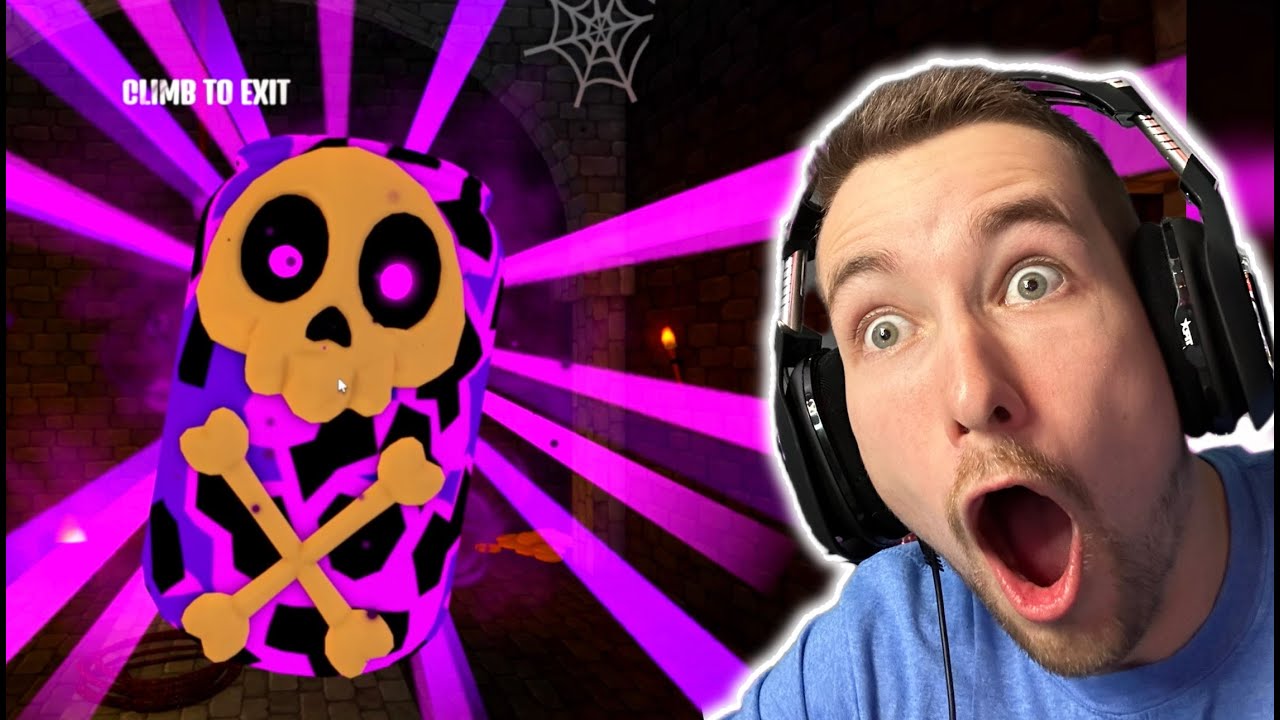 Opening Shadow Urns in The House (TD) on ROBLOX