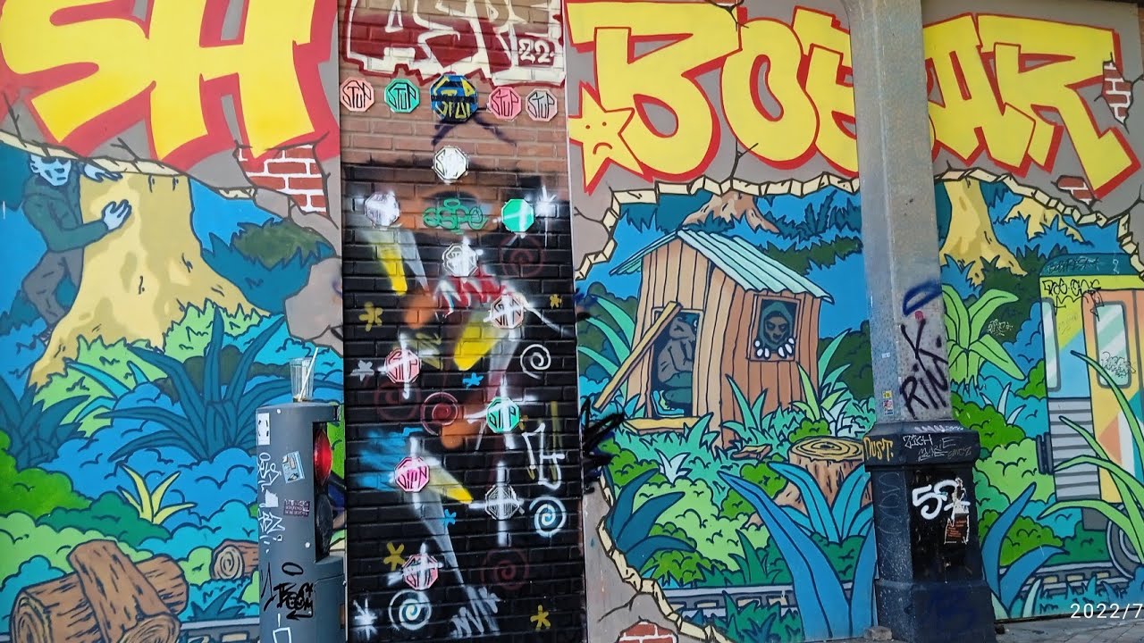 street art - marseille - le panier💥🤖 cours julien
