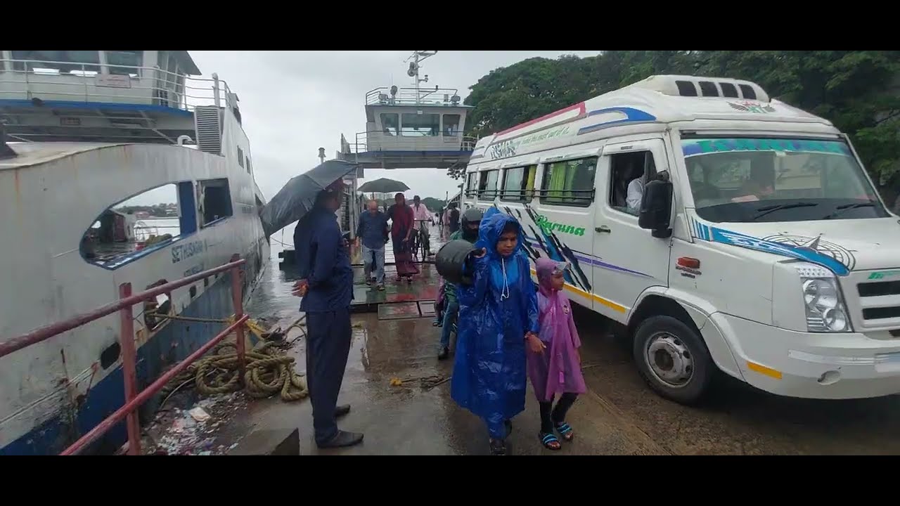 Jengar boat service at kochi to vypin island 🏝 