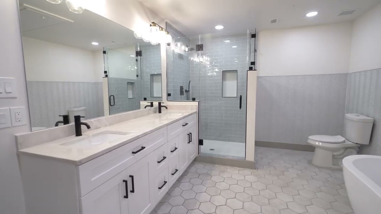 11931 S Red Cedar Cir  The Woodlands Tx 77380