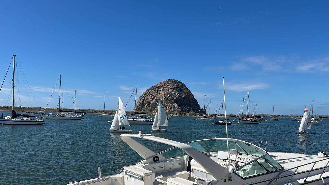 #morrobaycalifornia #threestacksandarockbrewingcompany 