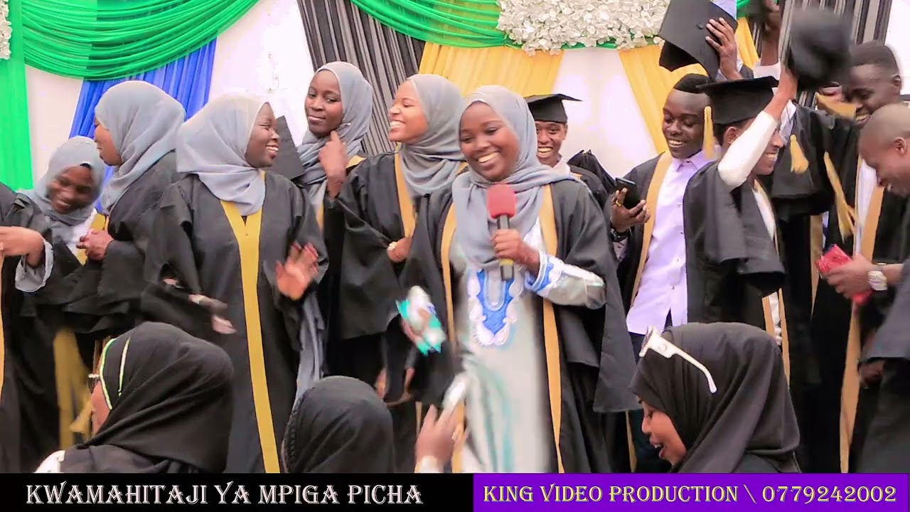 UTAPENDA JINSI WANAFUNZI WAHITIMU WA KIDATO CHA SITA ABEID AMANI KARUME WALIVYOWAINUA WALIMU WAO