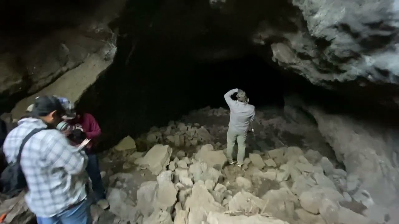 Segunda excursión Cueva del Cumaro en Moctezuma Sonora, hogar de miles de murciélagos.