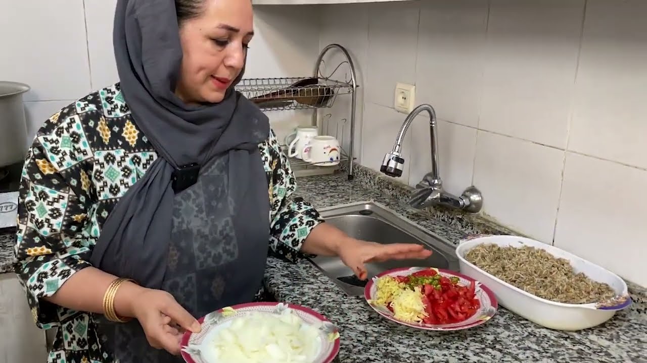 طرز تهیه و اماده نمودن دلمه تاجیکی با خمیر