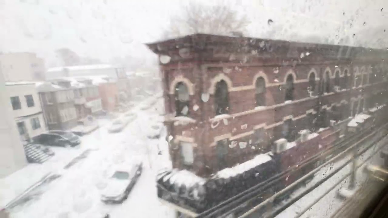 SNOW STORM NEW YORK SUBWAY @NEWYORKCITYCARS #snow#usa#viral #viralvideo #vide #travel #subwaysurfers