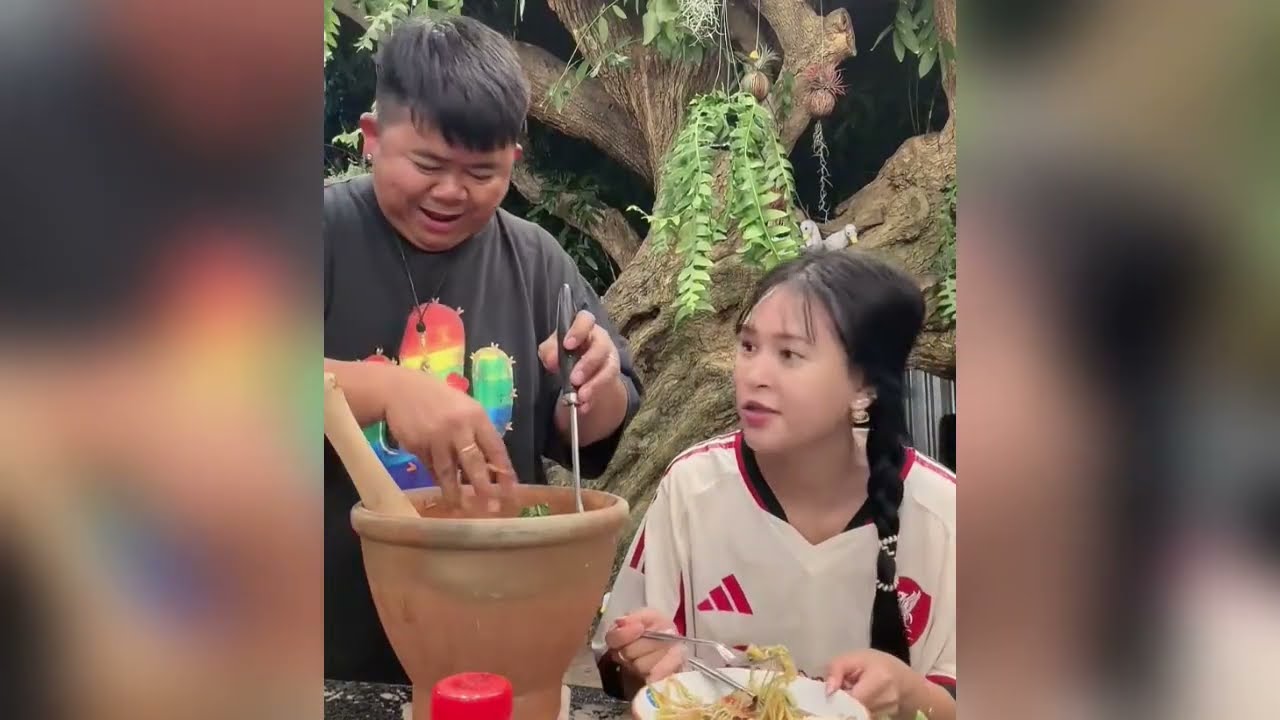 โก๊ะตี๋ น้องมิ้น ทำอาหารกินง่ายๆ น่ารัก #โก๊ะตี๋อารามบอย #โก๊ะตี๋