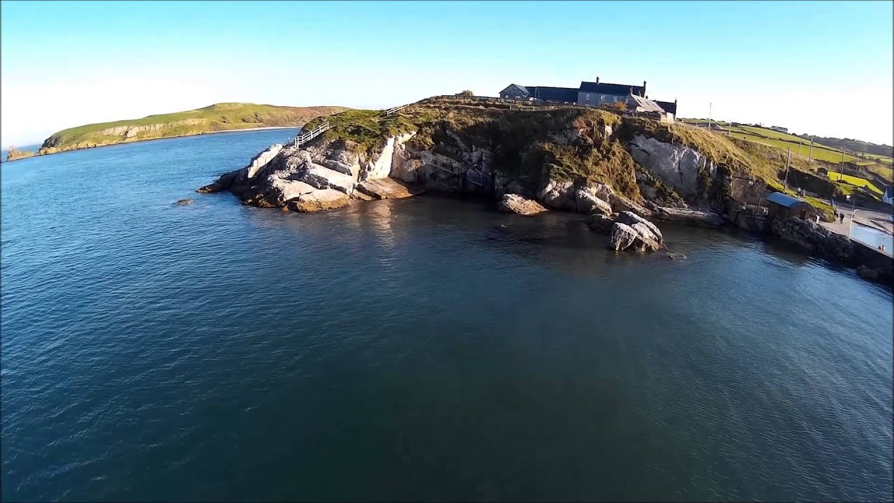 PORTMUCK,  ISLANDMAGEE, CO.ANTRIM. NORTHERN IRELAND.  F55O HEXACOPTER