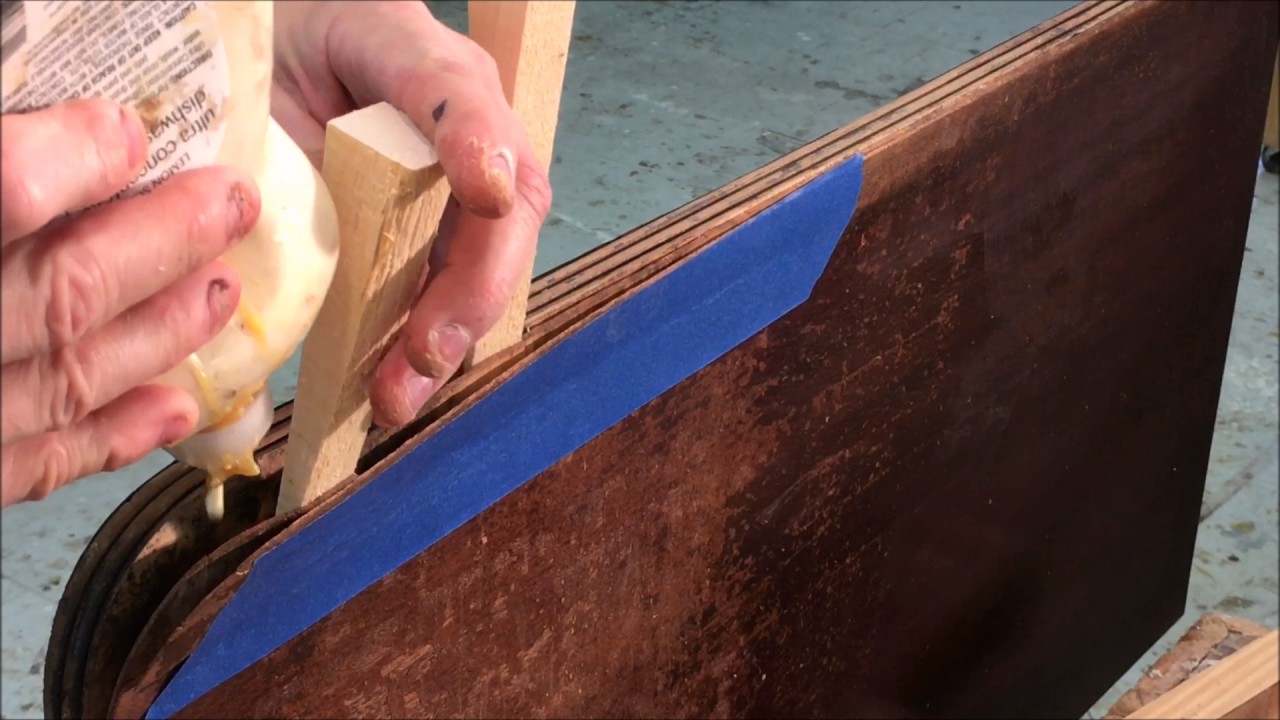 RESTORATION/ REPAIR  - MAHOGANY VENEERED  CARD TABLE( PART 1/ 2)