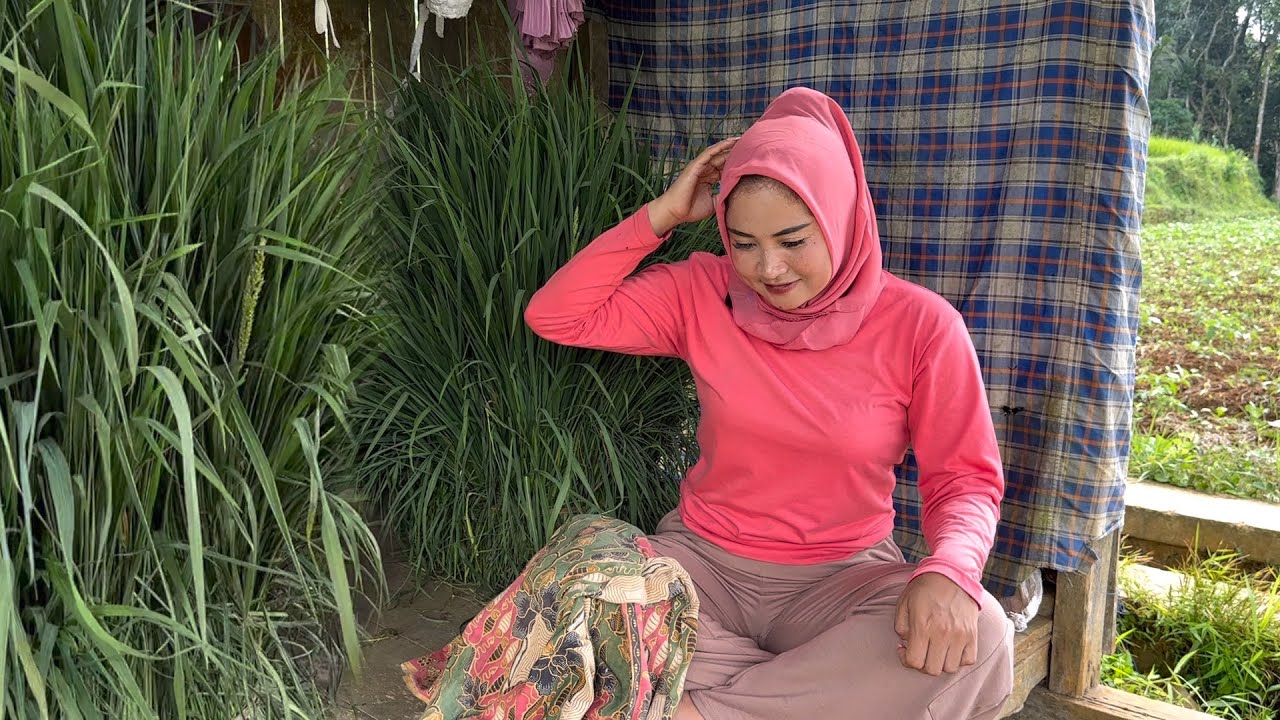 WOW !! JANDA DESA USIA 28 TAHUN CANTIK DAN JUGA RAMAH IDAMAN PARA DUDA
