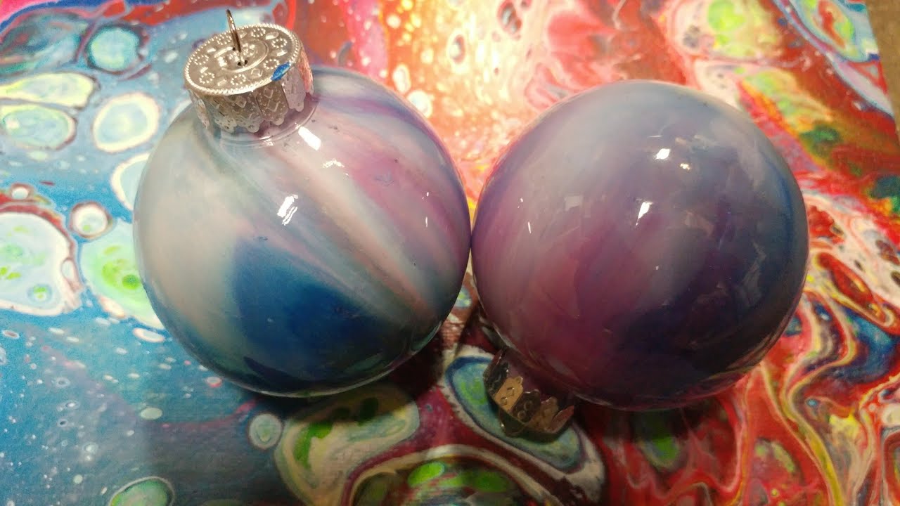 Acrylic Pouring Christmas Ornaments - Easy!