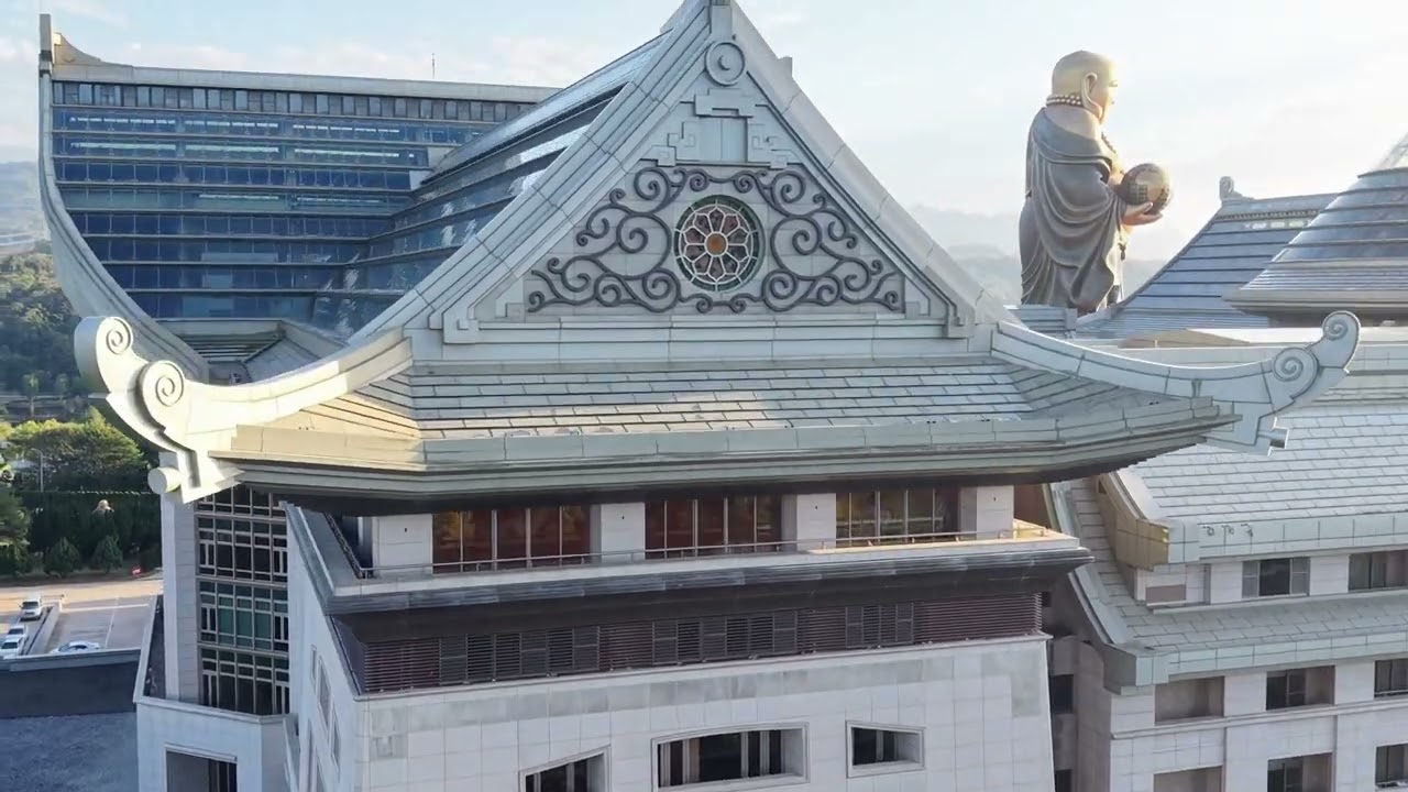 峨眉大佛ㄧ日行🙏🙏😇😇😃😃