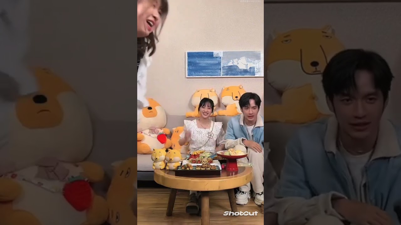 24/04/23 Shen Yue & Zhang Yanqi en vivo para el programa YouthTravelNotes4 del productor Li.