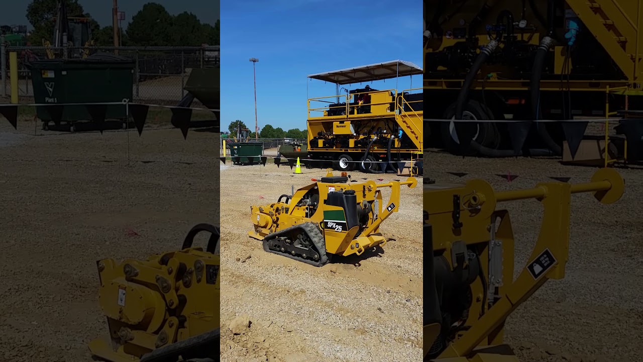 Vermeer Remote-controlled Cable Plow in Action at ICUEE 2017
