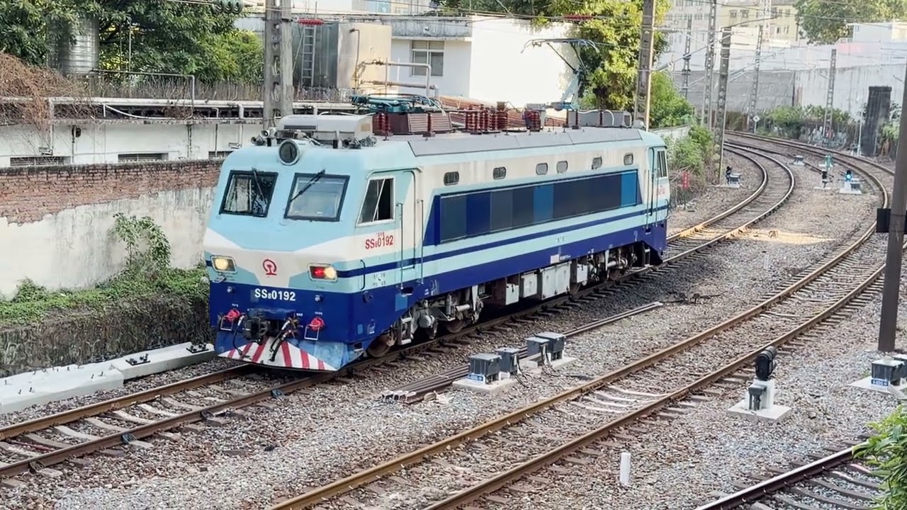 2025年12月17日 廣州機務段拍車 広州機関区鉄道ビデオ Dec. 17, 2025 Guangzhou locomotive depot railway video