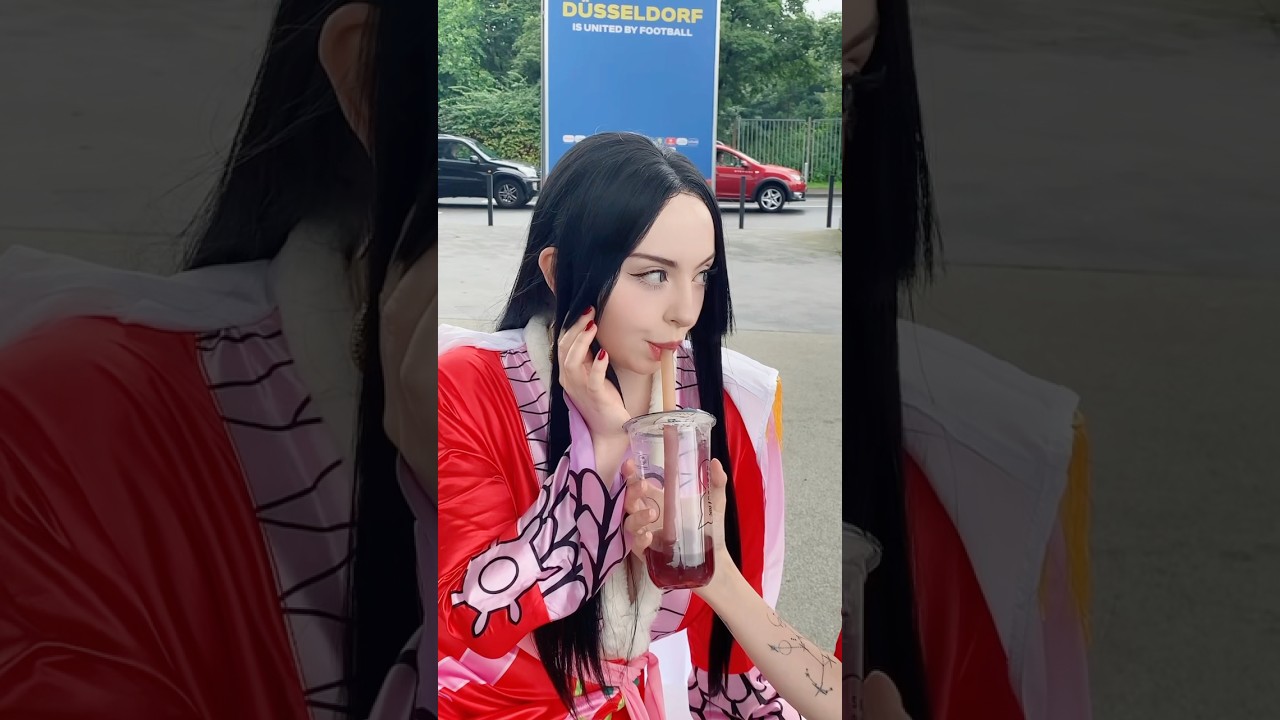 Boa Hancock Love sight ~ with ​⁠​⁠@Eri.na_cos as Boa #onepiece #cosplay #luffy #boa