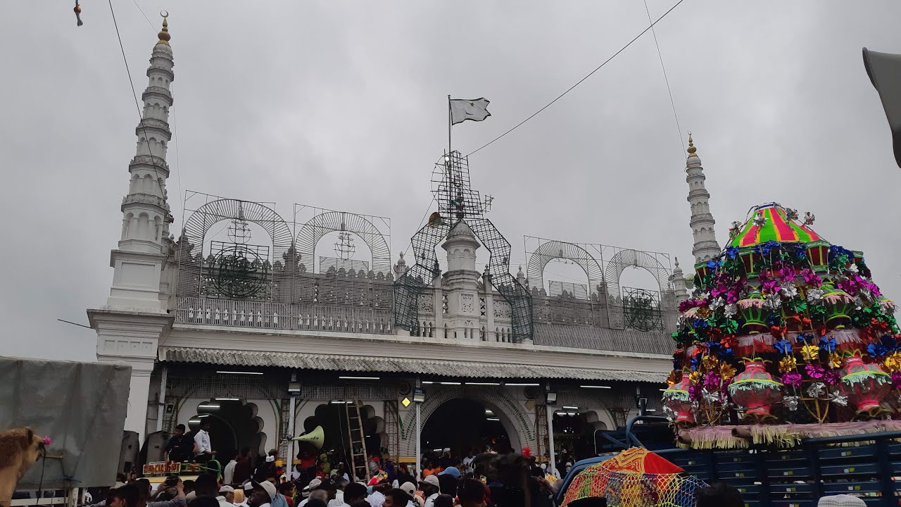 722 ம் ஆண்டு மாபெரும் முத்துப்பேட்டைதர்கா பெரியகந்தூரி விழா ஹக்கிம் ஷெய்கு தாவூது காமில் வலியுல்லாஹ்