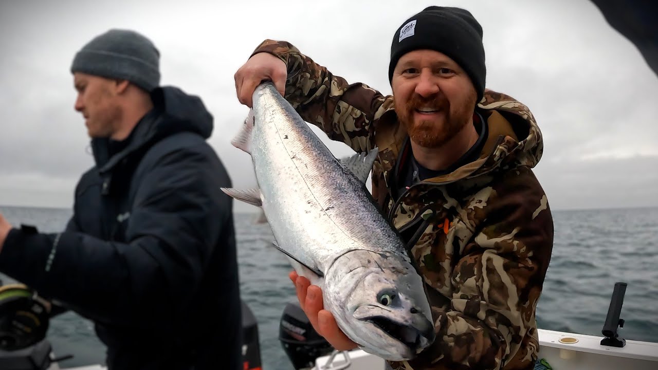 Winter Salmon Fishing + Crabbing: Trolling for Chinook in Victoria, BC