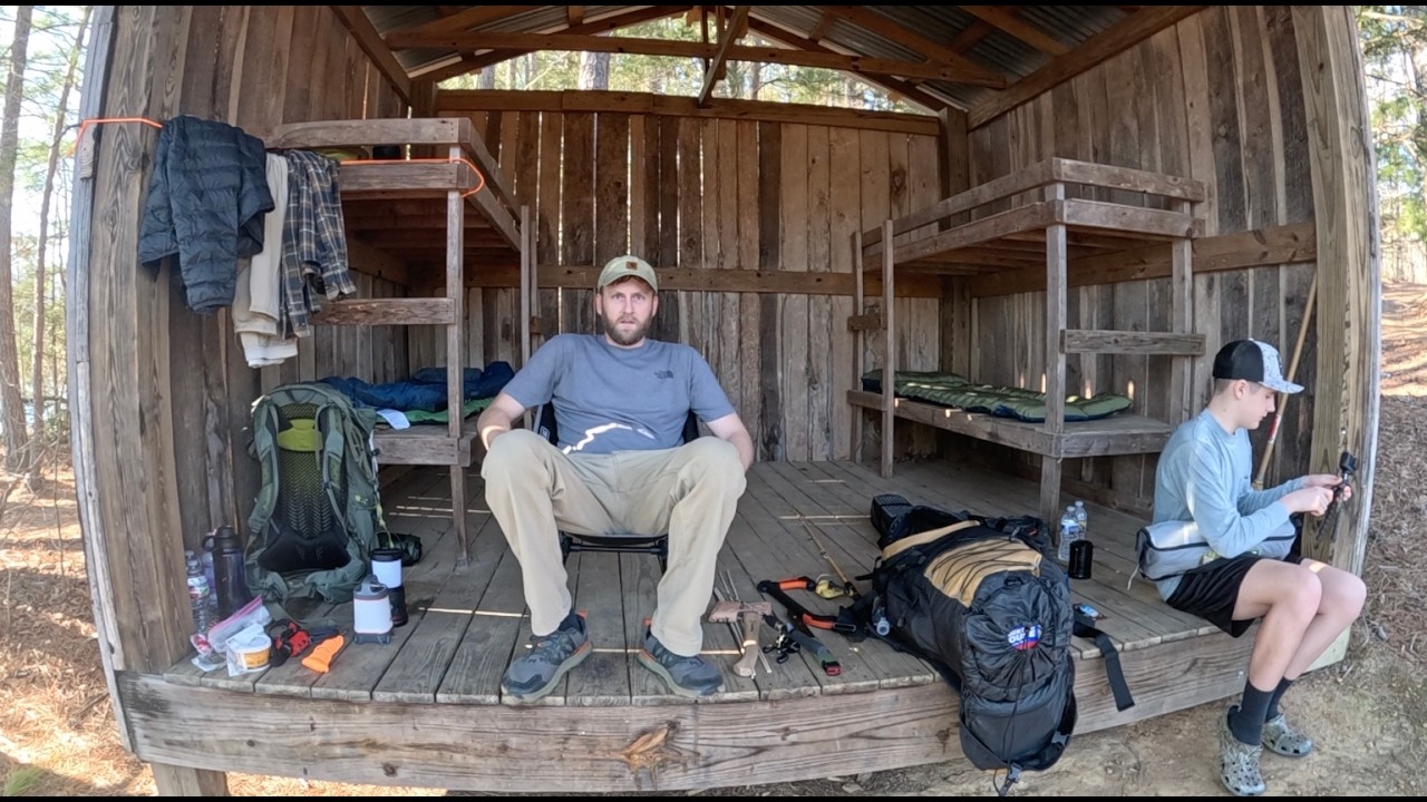 Camping at Pin Oak Lake Shelter via the Red Leaves Trail