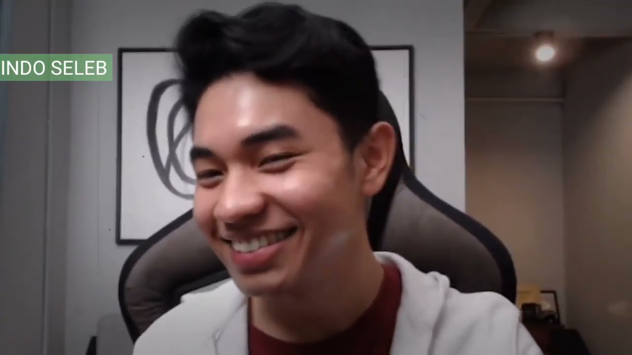 Fiki Jumpa Lawan Bicara Yang Sangat Cantik / dunia Seleb