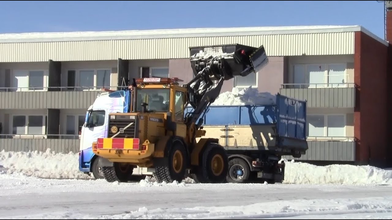 Volvo L70D | Snow loading | Volvo FH12 | Scania P114G
