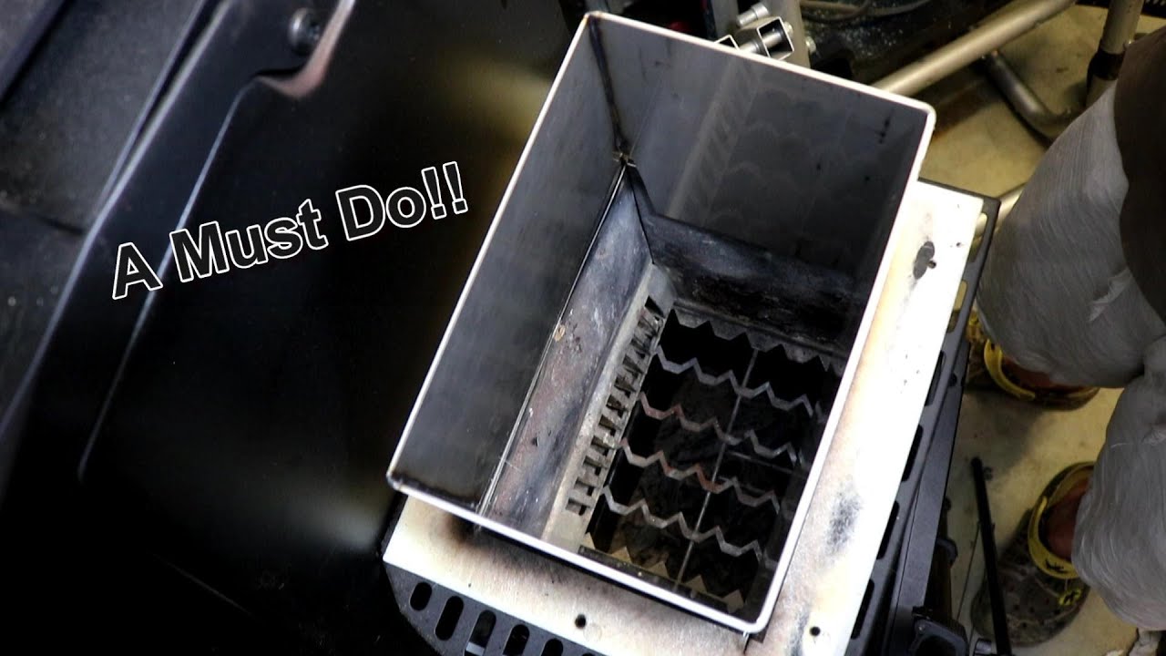 Masterbuilt Gravity 560 Upgrade and Firebox repair!