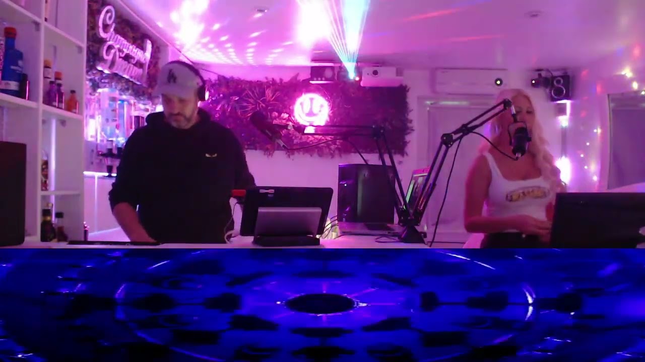 DJ Taylor, Live Cyndicut Radio 151125
